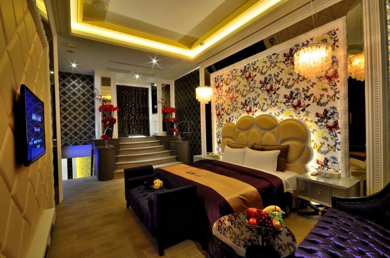 Hea Duenn Motel Taichung Bagian luar foto