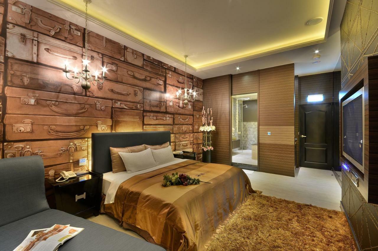 Hea Duenn Motel Taichung Bagian luar foto