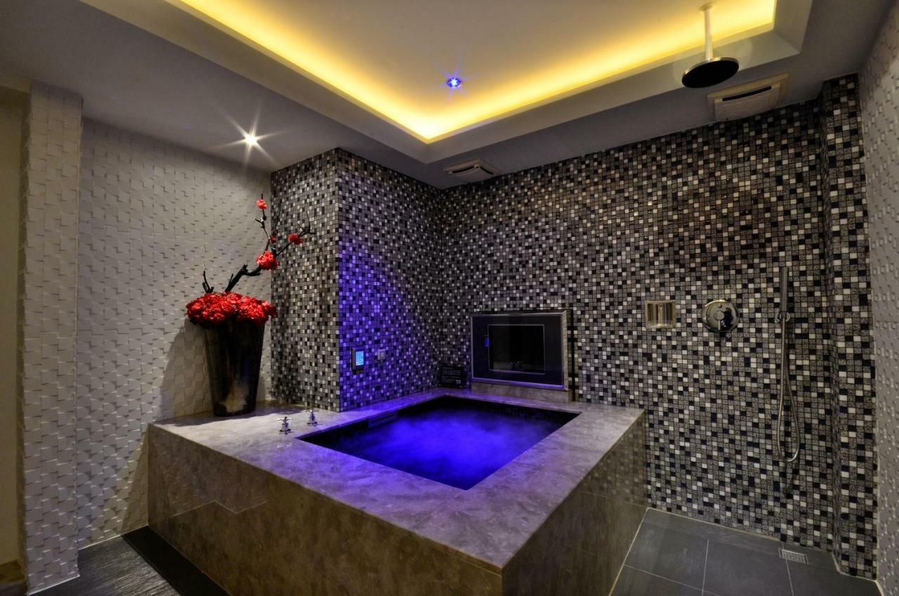 Hea Duenn Motel Taichung Bagian luar foto